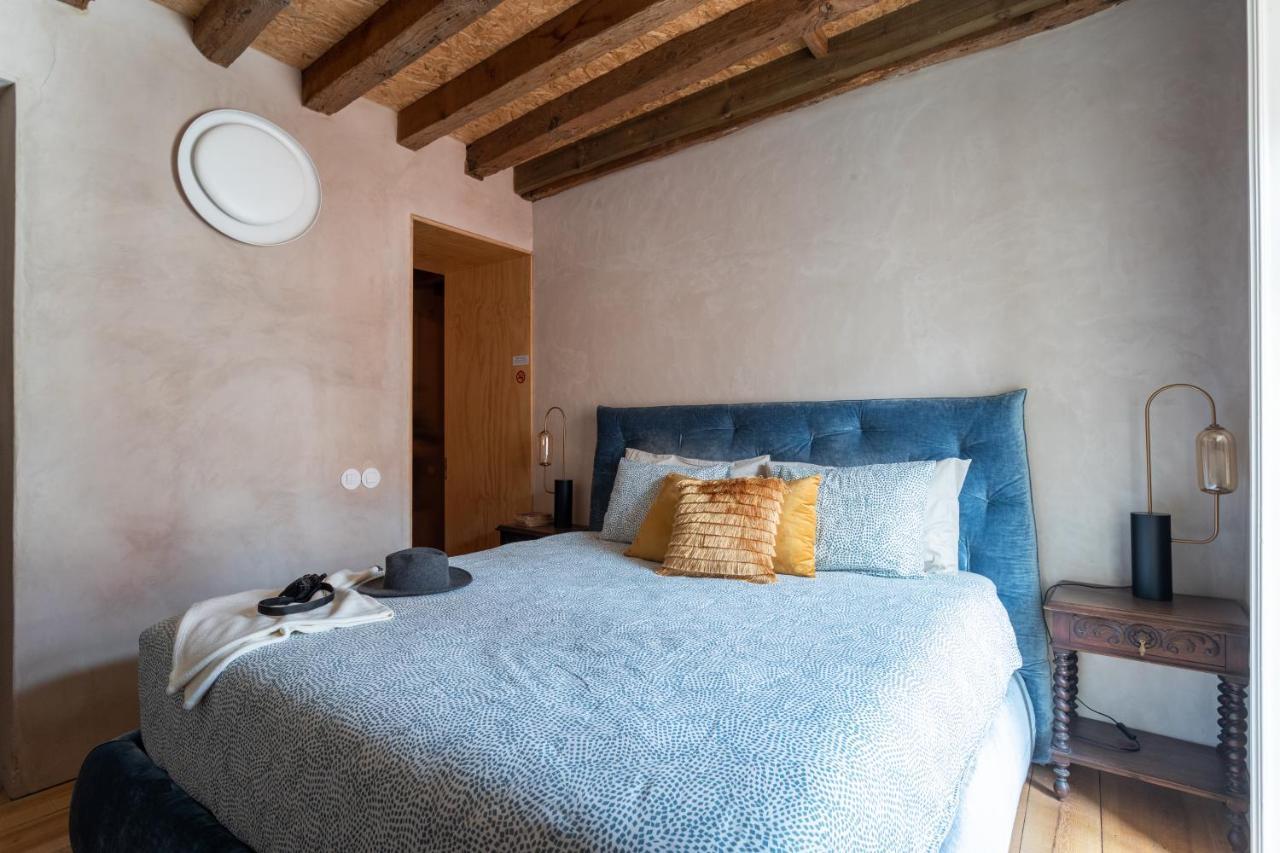 Bedroom In The 18Th Century Style Lisboa Dış mekan fotoğraf